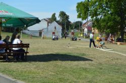 Nové dětské hřiště - hasičské závody