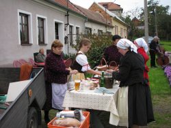 Hody - stavění máje (pátek)
