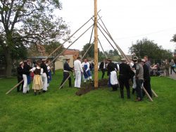 Hody - stavění máje (pátek)