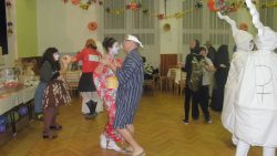 Maškarní ples pro dospělé