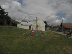 Nové dětské hřiště